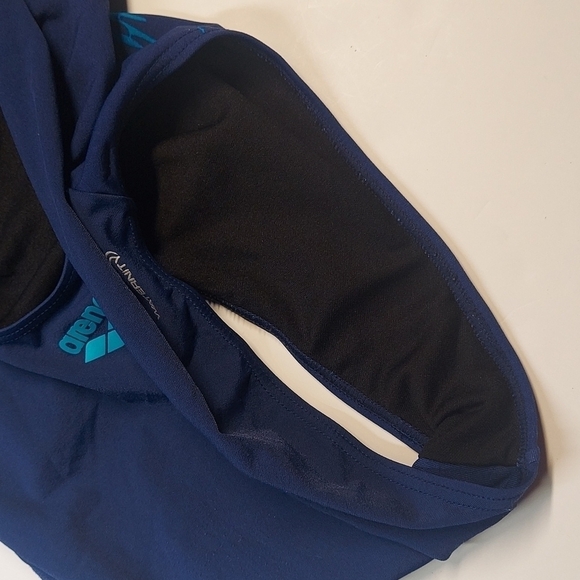 Arena bathing suit US Size 34 - Picture 9 of 15